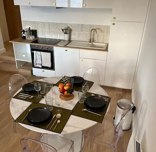 T3 - Face A La Сен-Жан-де-Люз